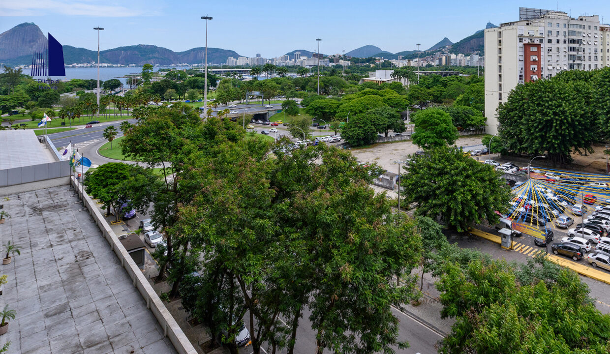 AMC 160 931 1351 Vista Sala